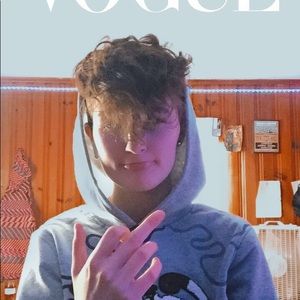 Meet your Posher, Hailey